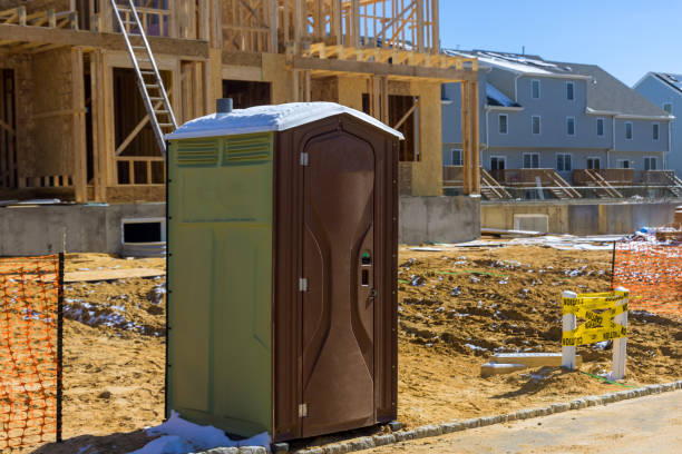 Portable Toilet Options We Offer in Coral Terrace, FL
